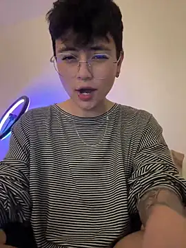 Ashley Chriss online show from March 2025 02:05:02 AM