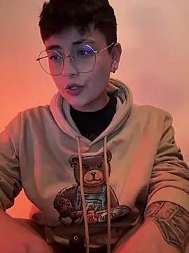 Ashley Chriss online show from January 2025 07:41:01 AM