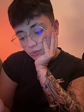 Ashley Chriss online show from January 2025 09:45:01 AM