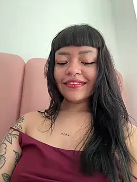 Ashley Chriss online show from February 2025 06:58:01 PM