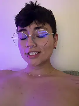 Ashley Chriss online show from February 2025 06:17:02 AM