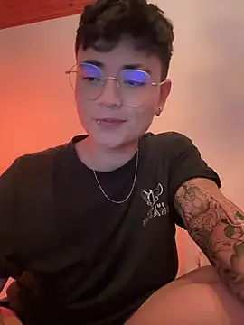 Ashley Chriss online show from January 2025 03:12:02 AM