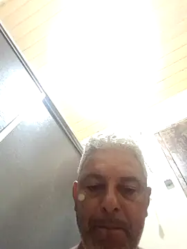 Snapshot of gordonunes chatting on March 2026 06:32:02 AM gordonunes online show from March 2026 06:32:02 AM