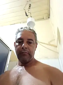 Snapshot of gordonunes chatting on February 2026 02:09:02 AM gordonunes online show from February 2026 02:09:02 AM