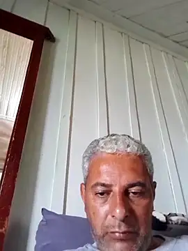 Snapshot of gordonunes chatting on February 2026 03:21:02 PM gordonunes online show from February 2026 03:21:02 PM