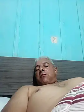 Snapshot of gordonunes chatting on December 2025 08:31:02 AM gordonunes online show from December 2025 08:31:02 AM