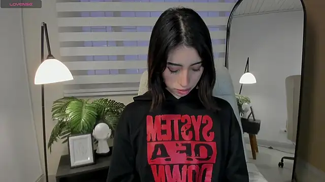 Catyloves online show from March 2026 10:19:01 PM