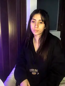 Catyloves online show from December 2024 04:59:01 AM