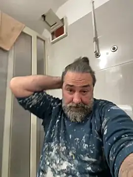 Snapshot of ros217 chatting on October 2025 01:56:01 PM ros217 online show from October 2025 01:56:01 PM