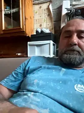 Snapshot of ros217 chatting on May 2026 03:22:01 PM ros217 online show from May 2026 03:22:01 PM