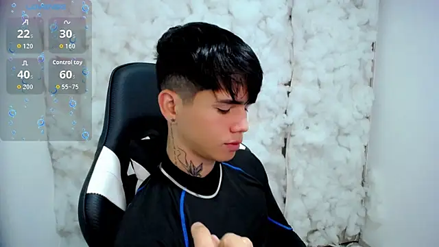 Tayson Rivers online show from November 2025 08:09:01 PM