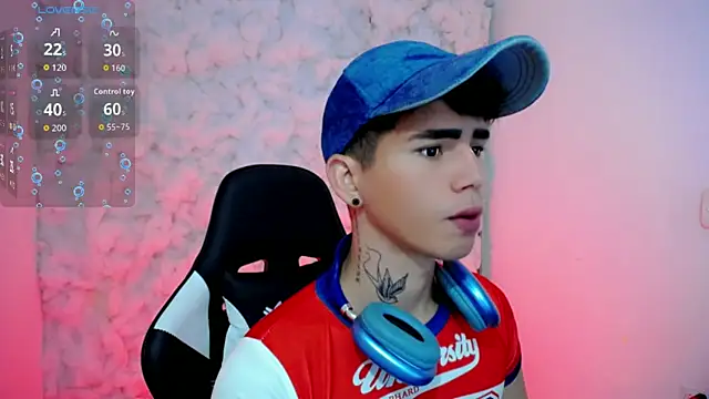 Tayson Rivers online show from November 2025 07:41:02 PM