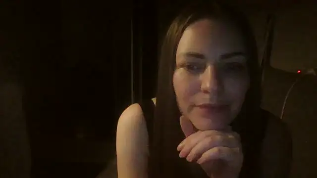 AnnaDiamond1 online show from October 2025 09:48:01 PM