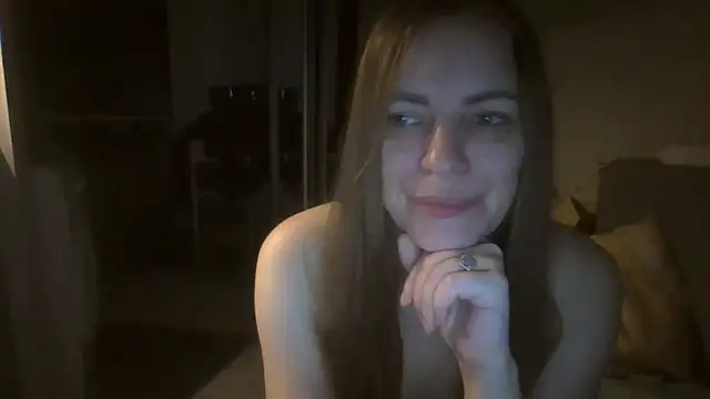 AnnaDiamond1 online show from December 2025 01:23:02 AM