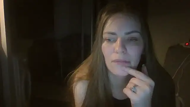 AnnaDiamond1 online show from October 2025 11:04:02 PM