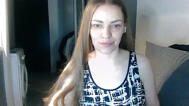 Snapshot of AnnaDiamond1 chatting on July 2026 08:53:01 PM AnnaDiamond1 online show from July 2026 08:53:01 PM
