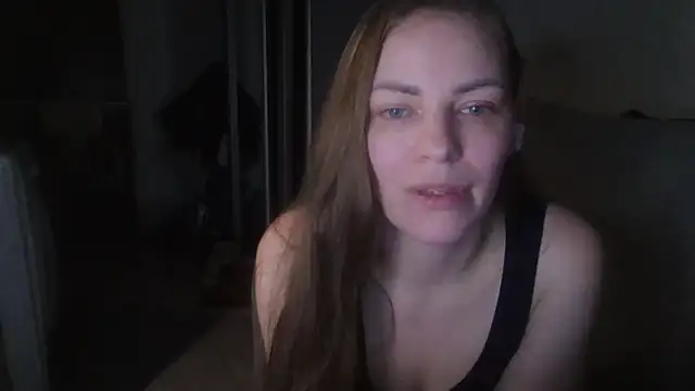 AnnaDiamond1 online show from March 2026 12:23:01 AM