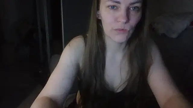 AnnaDiamond1 online show from April 2026 09:50:01 PM