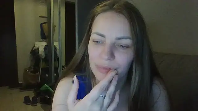 Snapshot of AnnaDiamond1 chatting on June 2026 11:24:02 PM AnnaDiamond1 online show from June 2026 11:24:02 PM