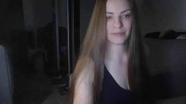 AnnaDiamond1 online show from May 2026 09:18:01 PM