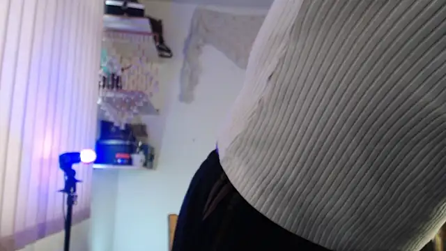 Siriss boyrag online show from September 2025 01:00:02 PM