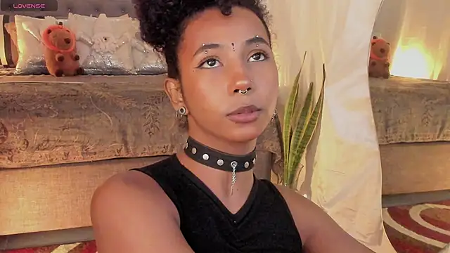 Snapshot of wayuu-goddess chatting on December 2024 03:37:01 PM wayuu-goddess online show from December 2024 03:37:01 PM