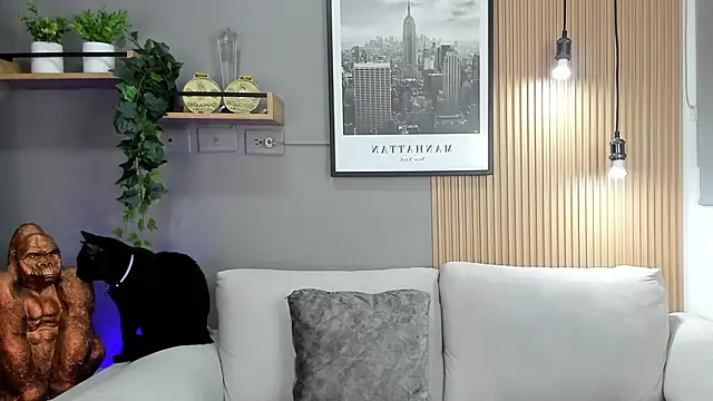 ApoloMakris online show from October 2025 11:48:01 PM