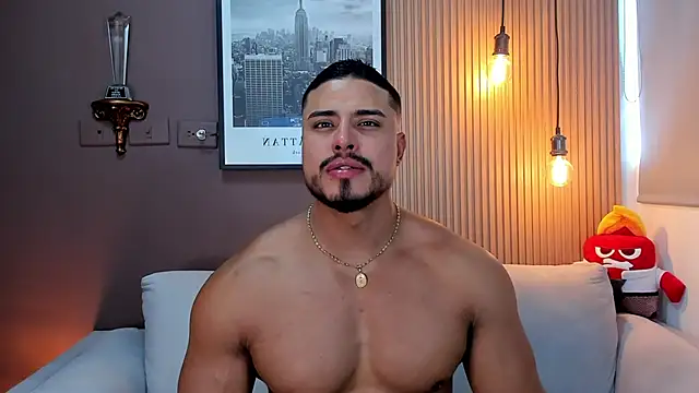 ApoloMakris online show from September 2025 07:52:01 PM