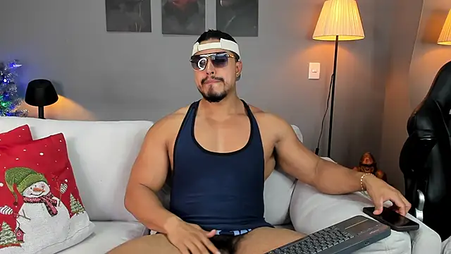 ApoloMakris online show from December 2025 08:23:02 PM