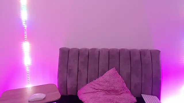 Marian Ran online show from November 2025 03:29:03 AM