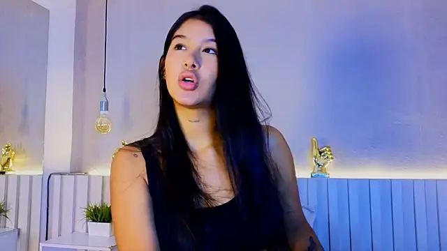 Aida moreno online show from April 2026 12:01:02 PM