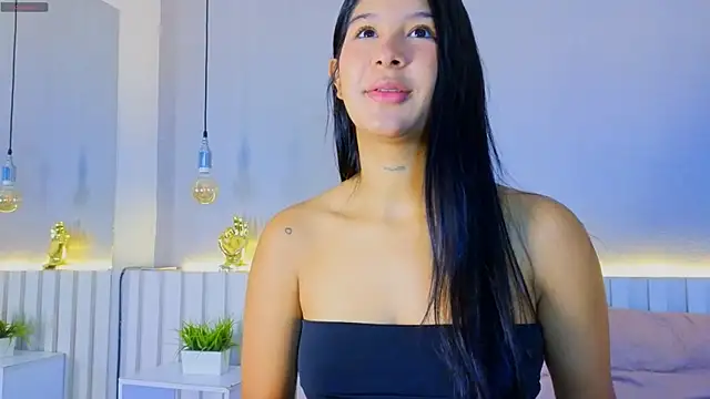 Aida moreno online show from April 2026 12:01:01 PM