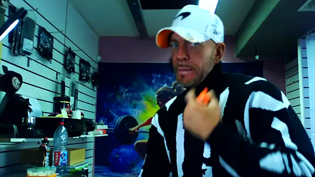 fabxxl online show from January 2026 09:13:01 AM