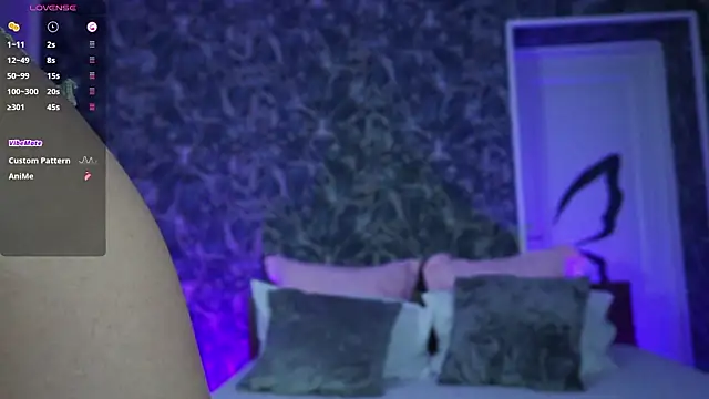 BrianaGolddenn online show from February 2026 05:23:02 PM