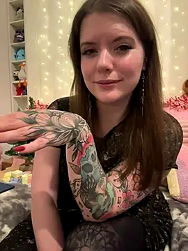 Ragdoll131 online show from December 2025 11:49:01 PM