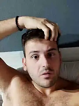Snapshot of TheKing966 chatting on October 2025 05:42:02 AM TheKing966 online show from October 2025 05:42:02 AM
