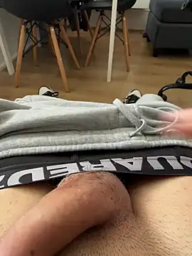 Snapshot of XMenX24 chatting on March 2025 11:21:01 AM XMenX24 online show from March 2025 11:21:01 AM