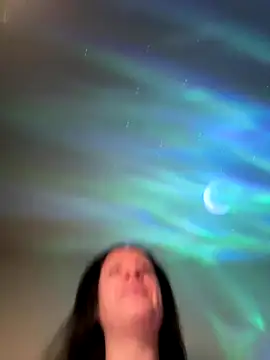 Evelinia online show from October 2025 02:29:01 PM