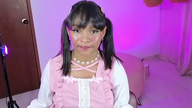 KaattySweet  online show from May 2026 07:33:02 PM