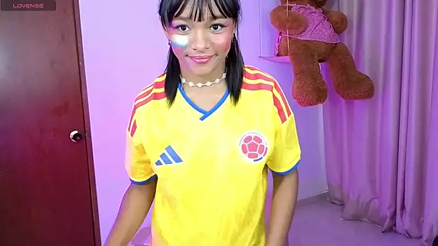 Snapshot of KaattySweet_ chatting on June 2026 07:35:01 PM KaattySweet online show from June 2026 07:35:01 PM