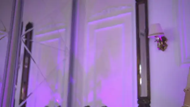 Snapshot of AdelineKing chatting on March 2025 09:24:01 AM AdelineKing online show from March 2025 09:24:01 AM