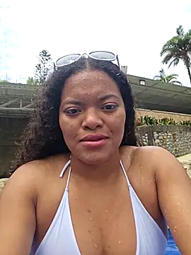 ALISSONREYEZ online show from March 2025 04:11:01 PM