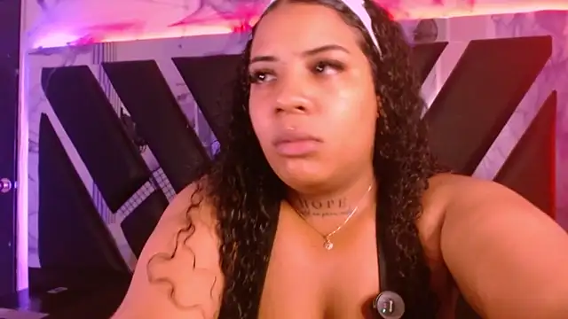 MelannyTylor online show from October 2025 12:20:01 AM