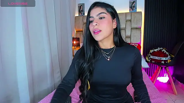 little sophie18 online show from March 2026 08:25:01 PM