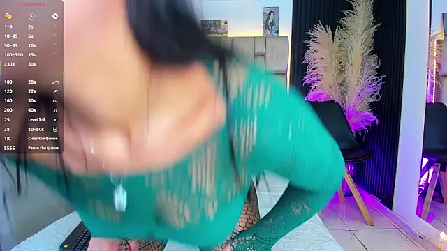 little sophie18 online show from May 2026 08:38:02 PM