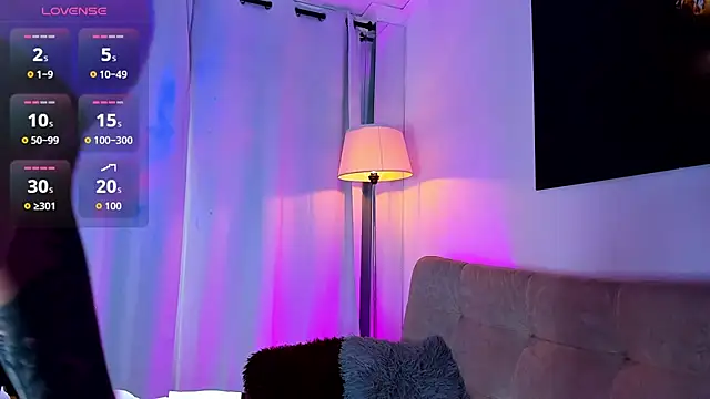 little sophie18 online show from November 2025 07:58:01 PM