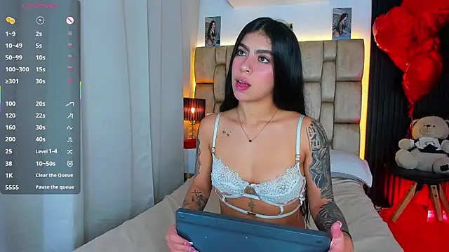 little sophie18 online show from February 2026 08:06:02 PM