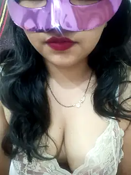 Snapshot of Shivi_shahh chatting on March 2025 05:56:01 PM Shivi shahh online show from March 2025 05:56:01 PM