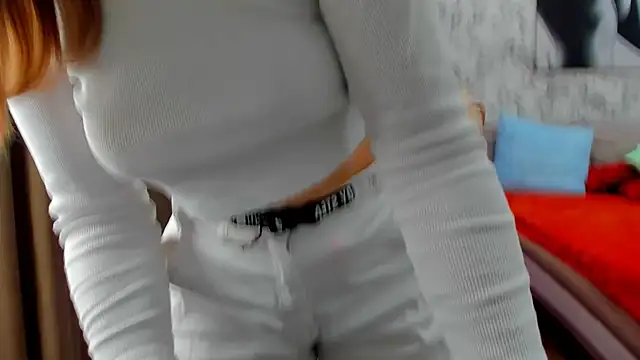 foxy blond online show from March 2026 12:29:01 AM