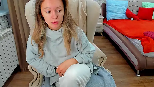 foxy blond online show from February 2026 12:21:02 AM